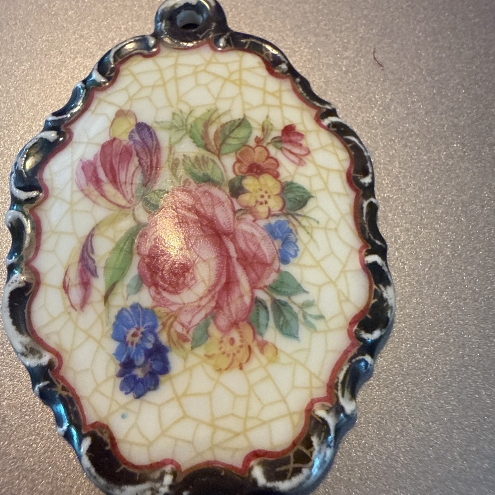 vintage porcelain rosenthal pendant Flowers - Picture 2 of 3